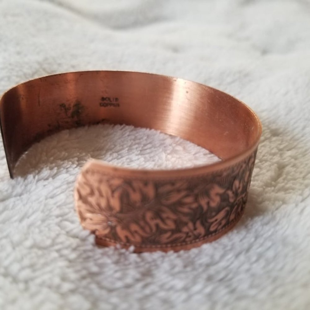 Vintage Copper Guild Etched Cuff Bracelet - Picture 5 of 7